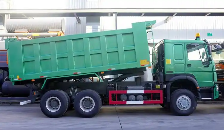 HOWO A7 6X4 Dump Truck