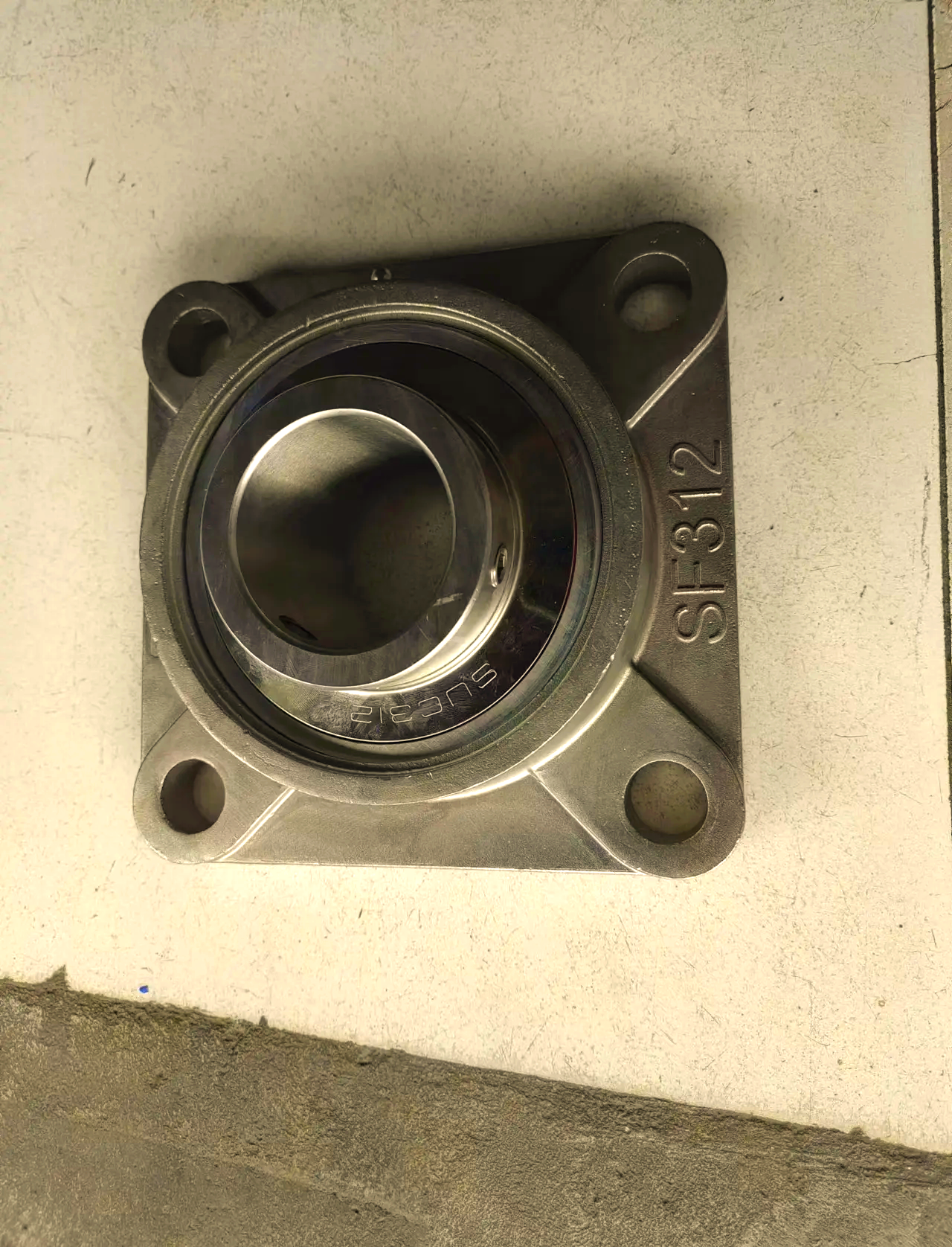 WG9012320103 Bearing Seat for Howo Truck Chassis Parts