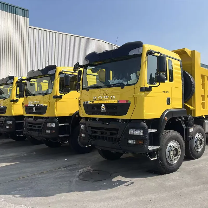 Camion Howo Sinotruk en chantier