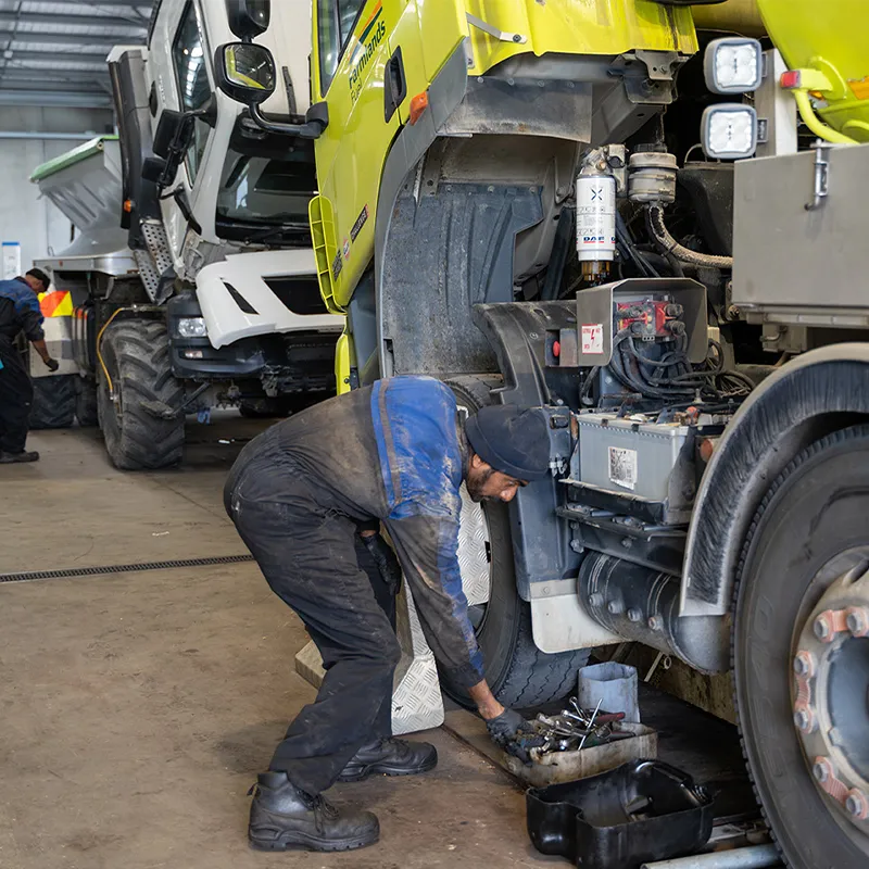 Howo truck service center